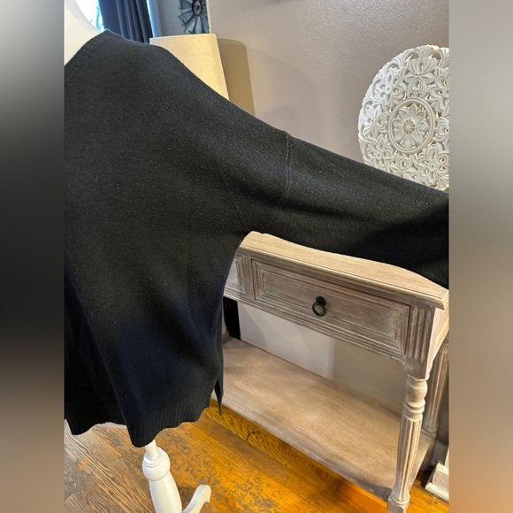 Express Black Sweater - Picture 5 of 7